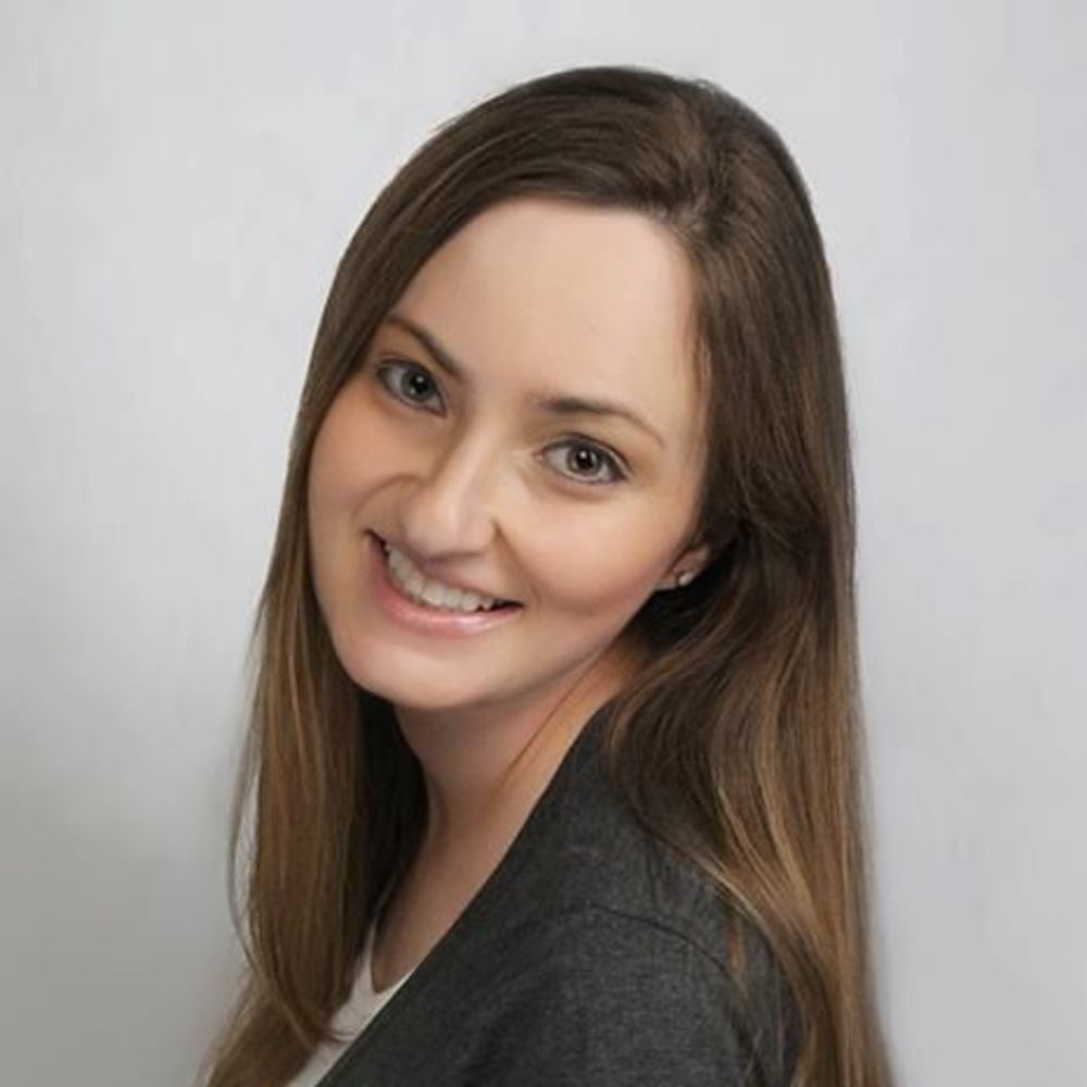 Meet your Posher, Naomi